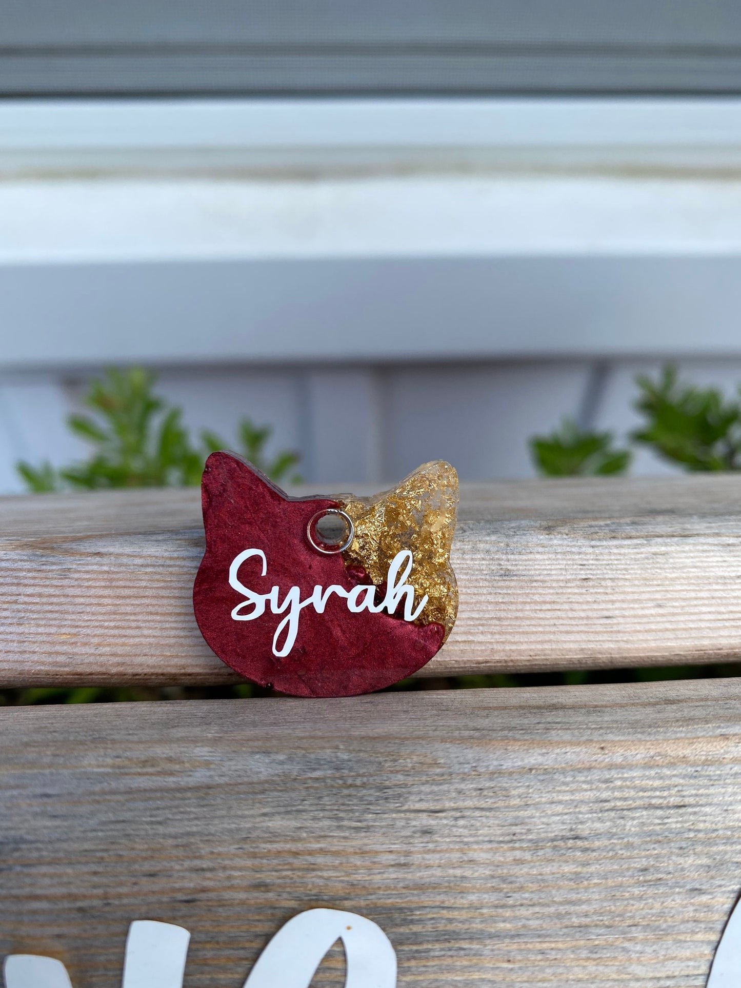 Gold/Silver Flakes Tag